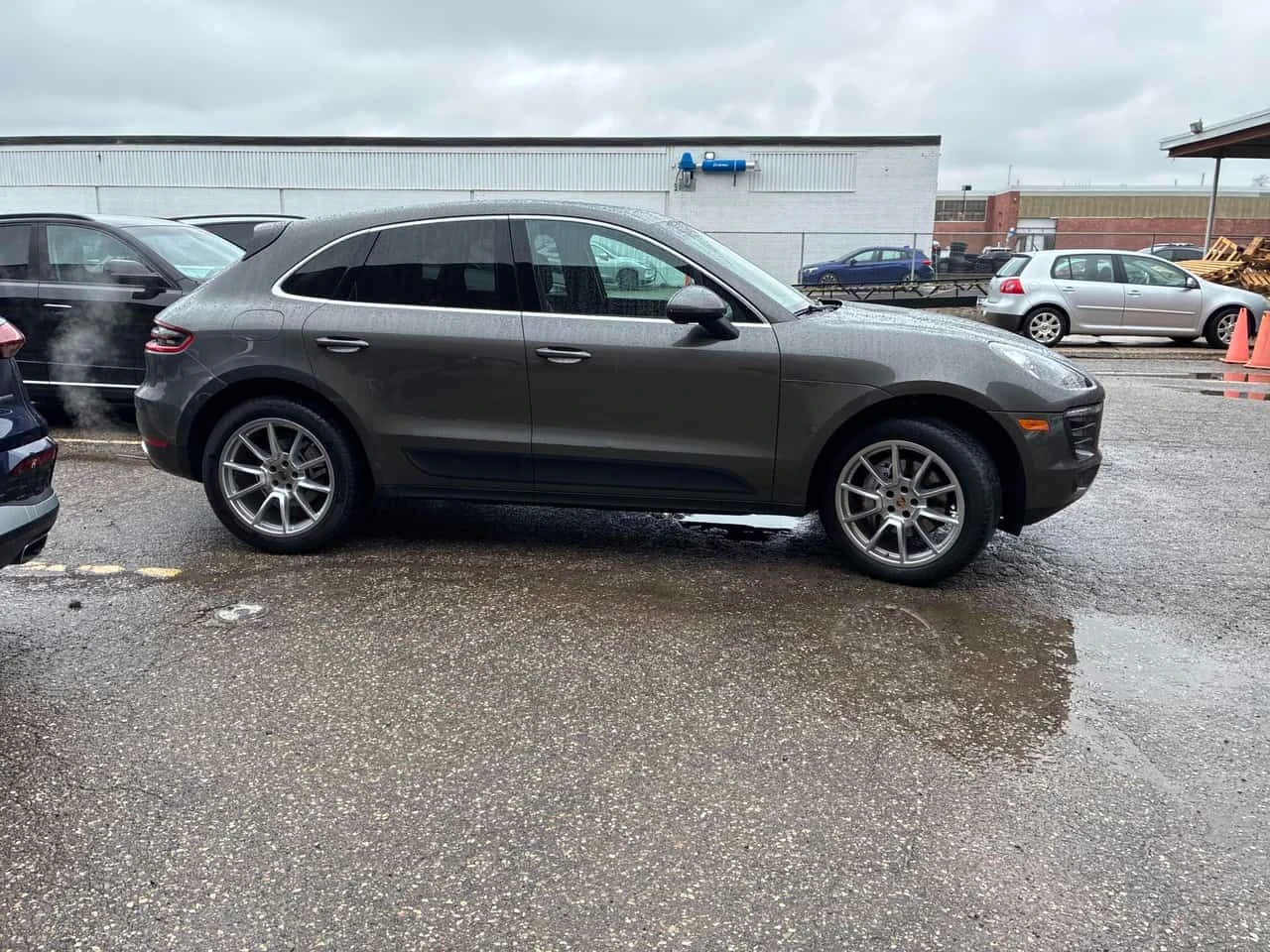 Porsche Macan * S * ОБДУХВАНЕ* ПАНОРАМА* BOSE* , снимка 3 - Автомобили и джипове - 54346001