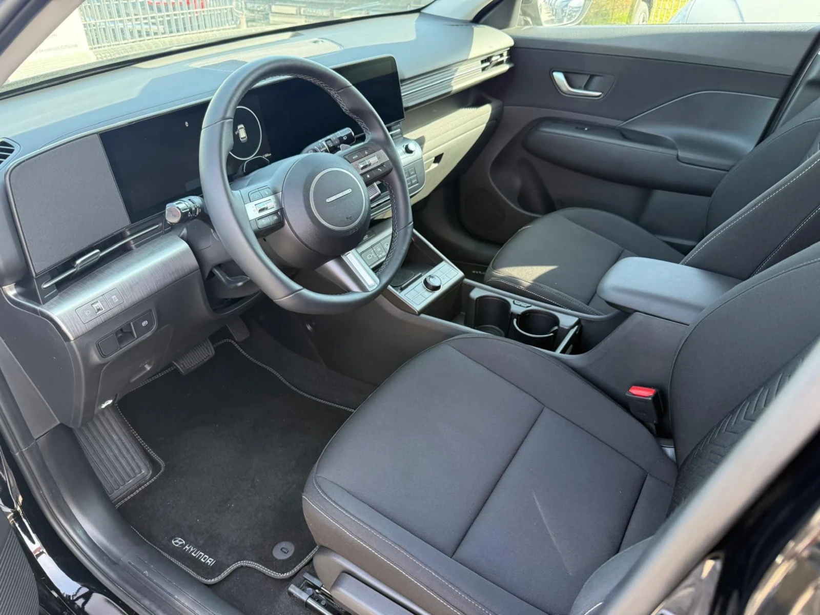 Hyundai Kona, снимка 14 - Автомобили и джипове - 54982461