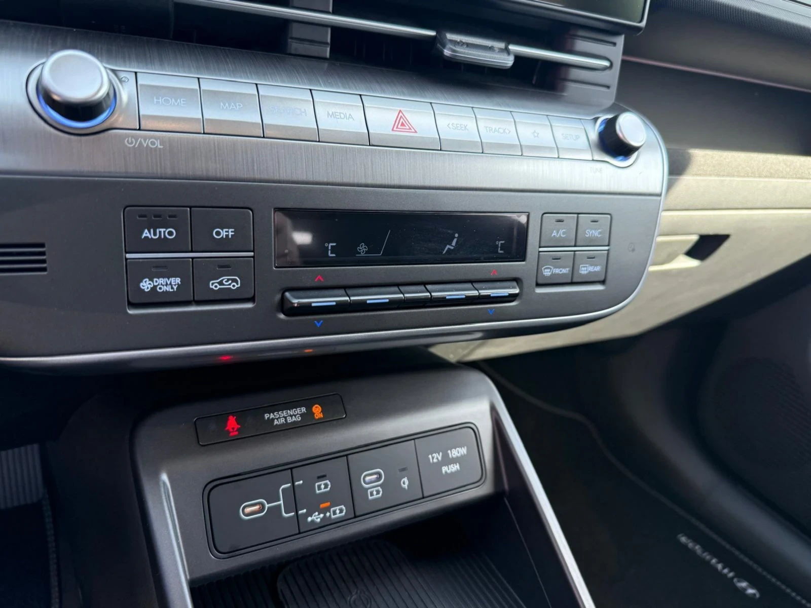 Hyundai Kona, снимка 17 - Автомобили и джипове - 54982461
