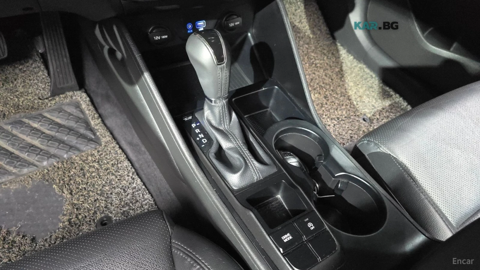 Hyundai Tucson ПОДГРЕВ* КАМЕРА* СЛЕД НА ЛЕНТИ* КОЖА* , снимка 9 - Автомобили и джипове - 56195140