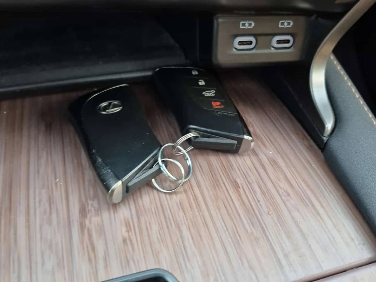Lexus RX 350h 2.5 Hybrid CARFAX / ��������� / 2 ����� / 360  | Mobile.bg � ����������� 6