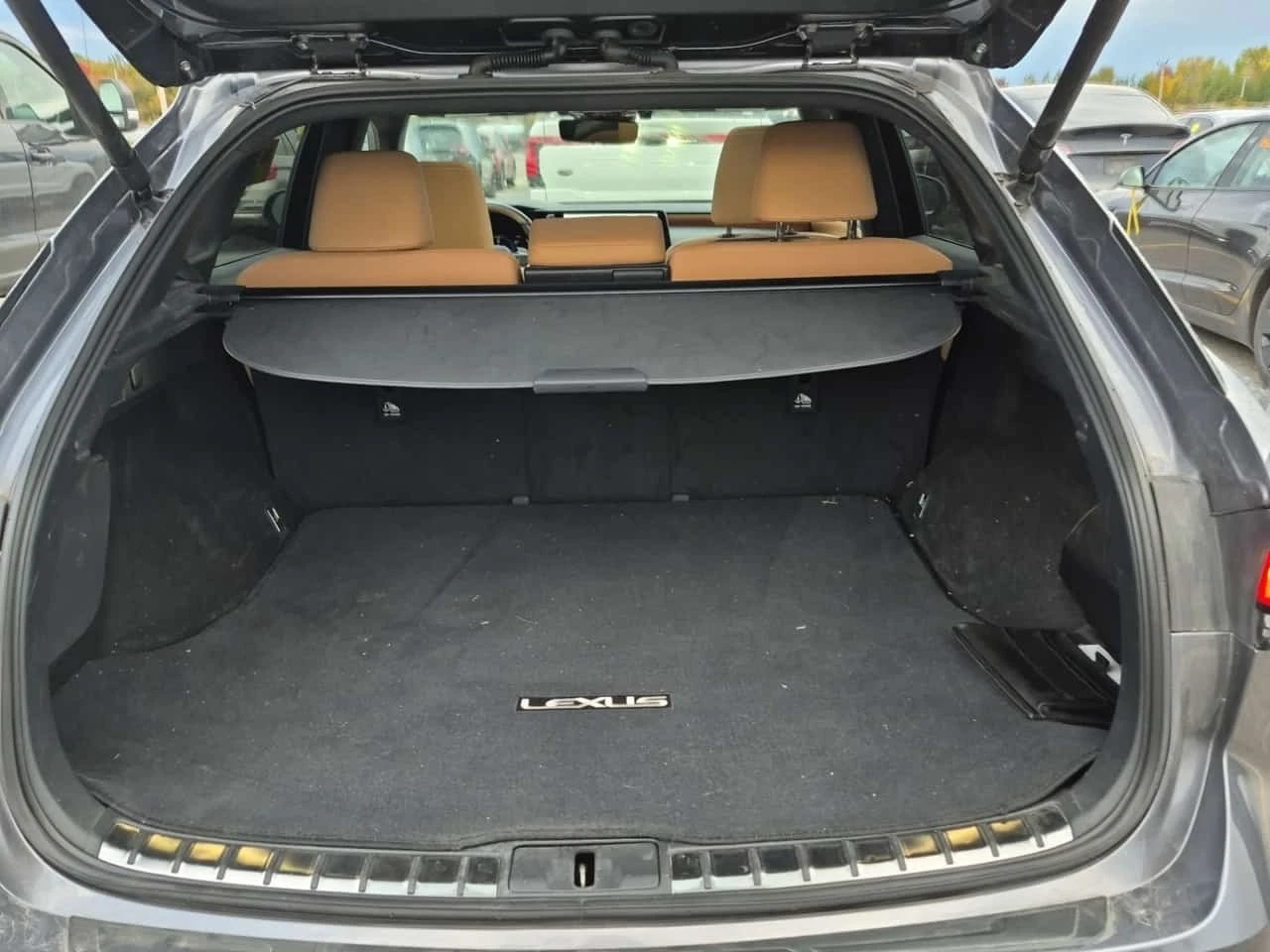 Lexus RX 350h 2.5 Hybrid CARFAX / ��������� / 2 ����� / 360  | Mobile.bg � ����������� 12