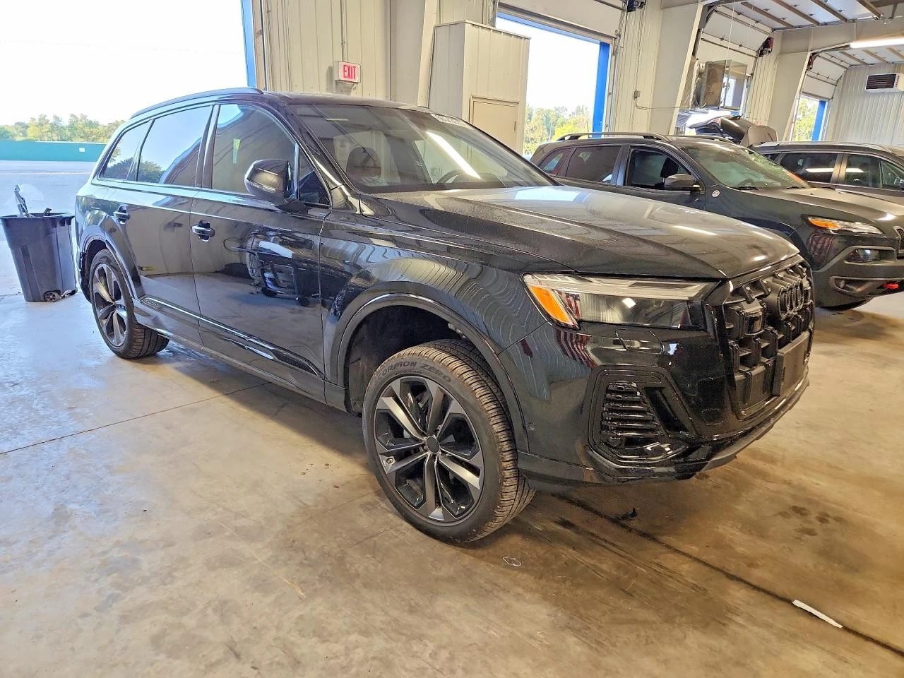 Audi Q7 PREMIUM PLUS 55TFSI| DISTRONIC| B&O| 360| ���� | Mobile.bg � ����������� 3
