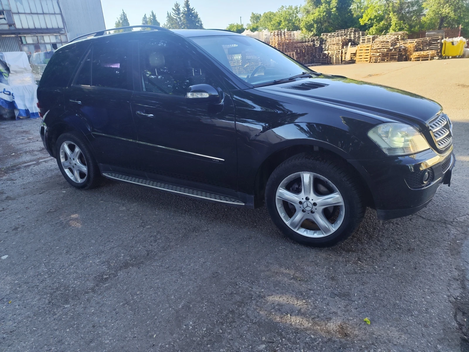Mercedes-Benz ML 320 ML320-224ps, снимка 4 - Автомобили и джипове - 56743676