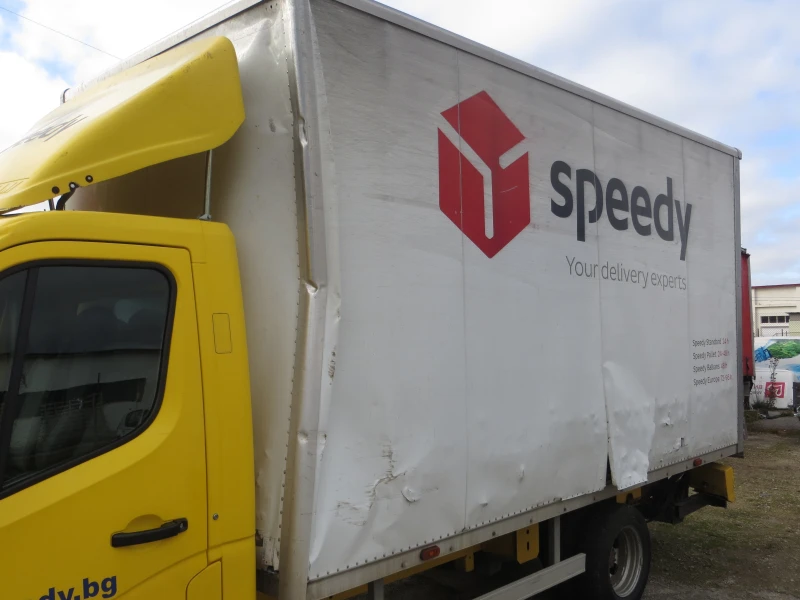 Renault Master 2.3 DCI Фургон с падащ борд, снимка 9 - Бусове и автобуси - 52749128