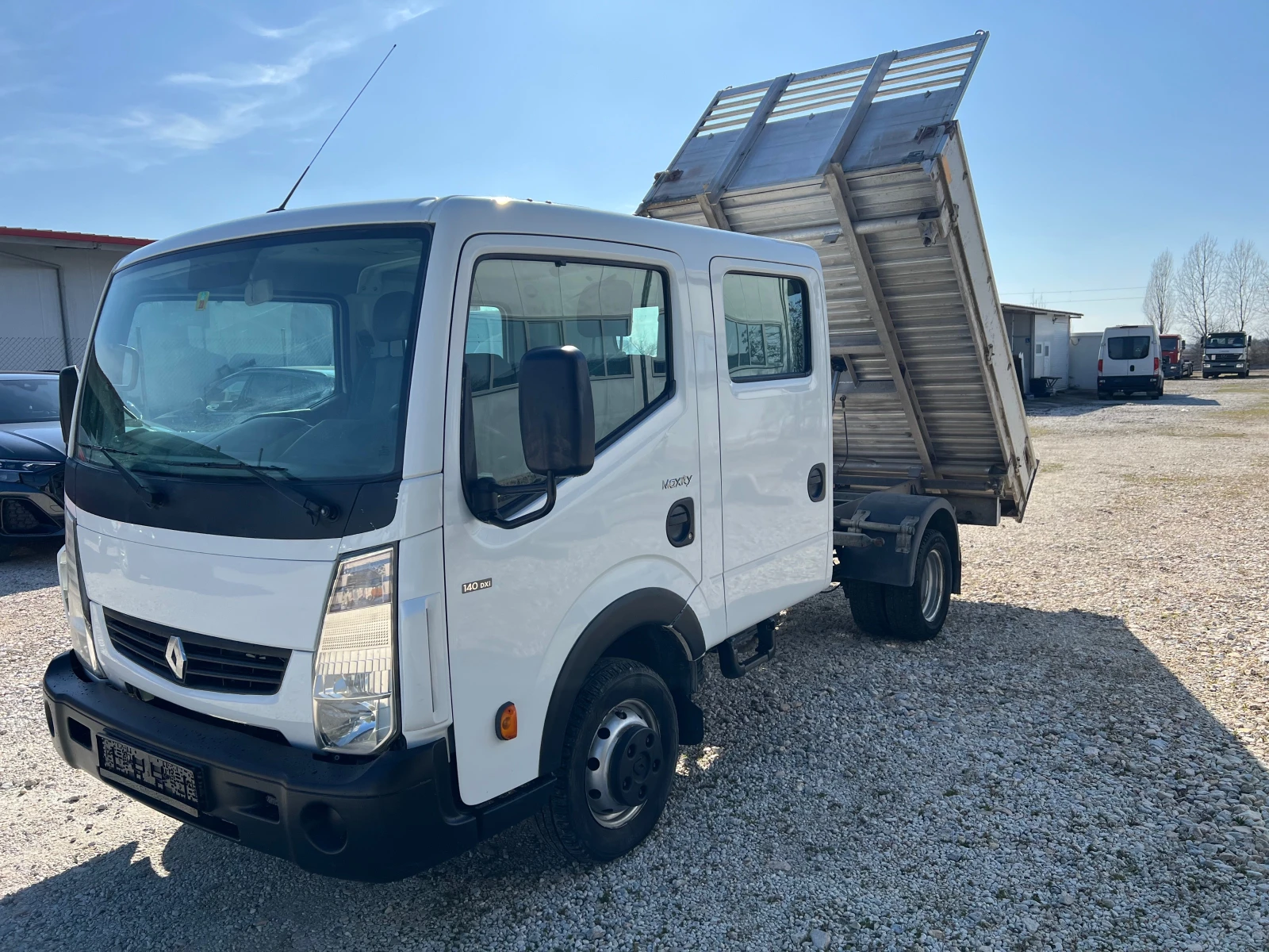 Renault Maxity 140/35 | Auto.bg — изображение 1