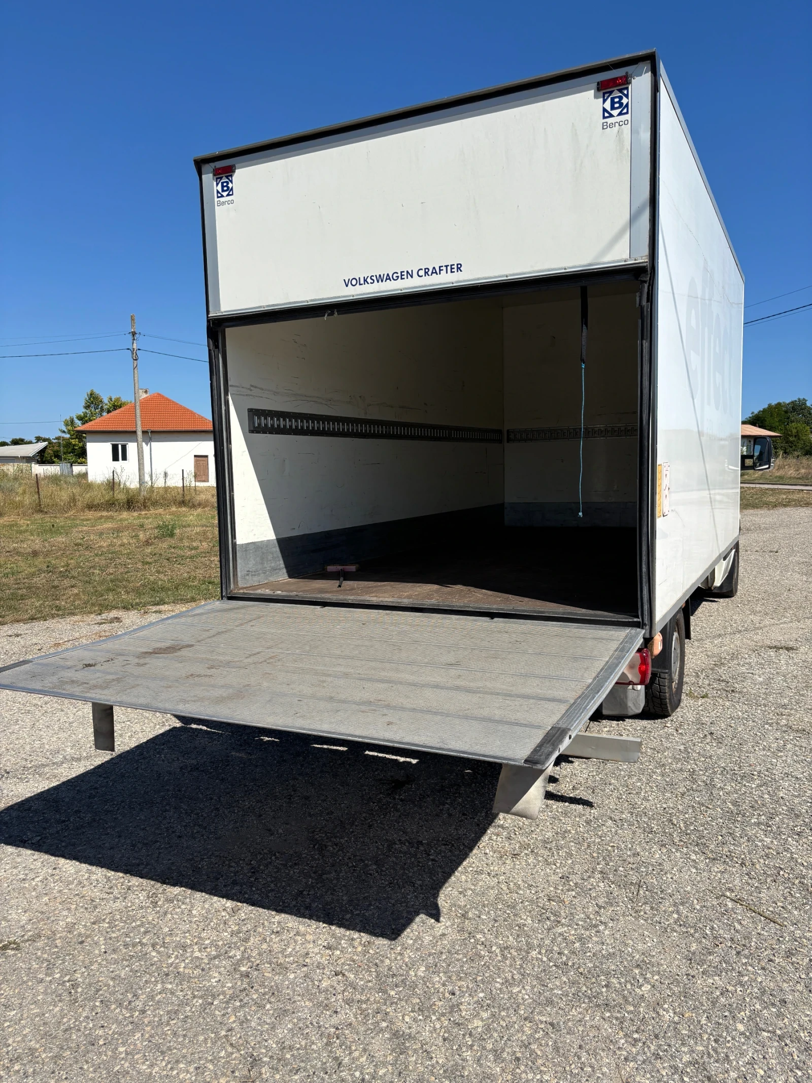 VW Crafter 2.5TDI Падащ борд, снимка 7 - Бусове и автобуси - 55795034