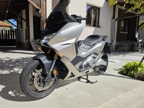 ����� �� �������� �� Honda Forza 750 ABS TC