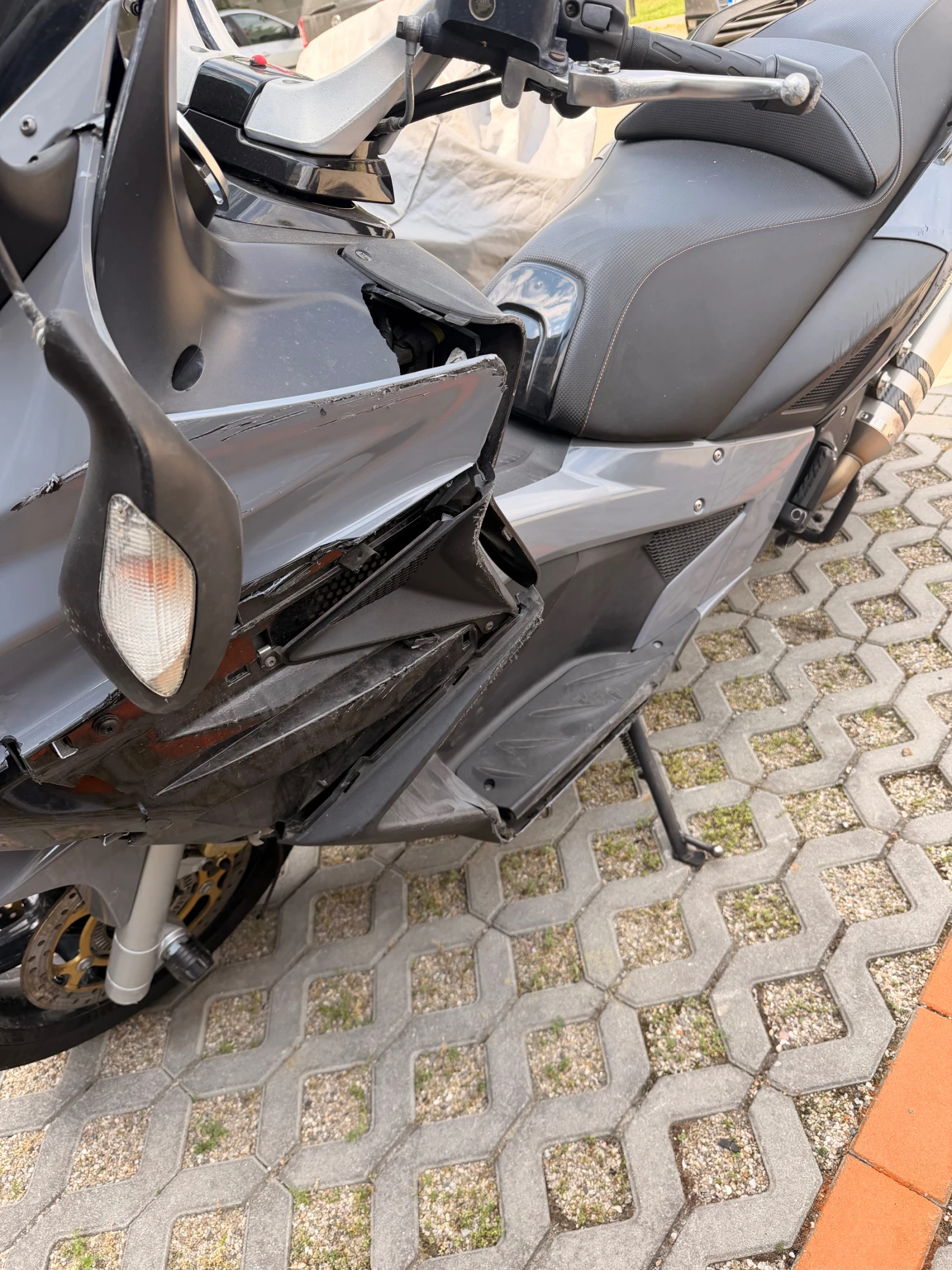 Aprilia SRV 850i ABS ATC, снимка 7 - Мотоциклети и мототехника - 55065329