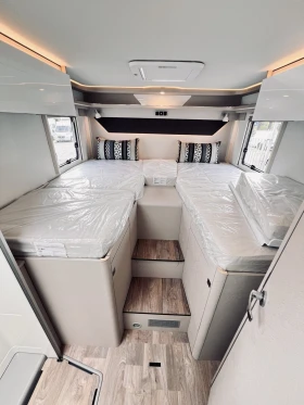 Кемпер HYMER / ERIBA MERCEDES S685. 3500 kg. ДВОЕН ПОД КЛИМАТИК, снимка 13