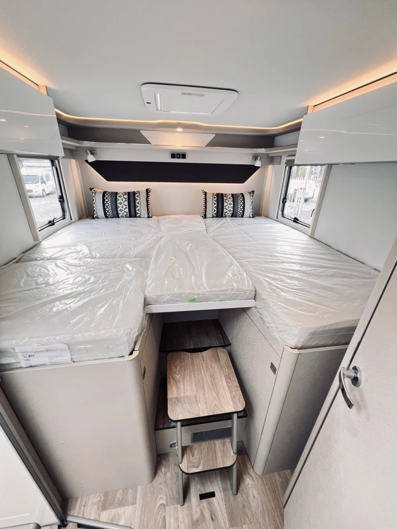 Кемпер HYMER / ERIBA MERCEDES S685. 3500 kg. ДВОЕН ПОД КЛИМАТИК, снимка 14 - Каравани и кемпери - 51636726