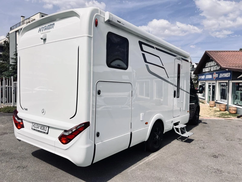 Кемпер HYMER / ERIBA MERCEDES S685. 3500 kg. ДВОЕН ПОД КЛИМАТИК, снимка 4 - Каравани и кемпери - 51636726