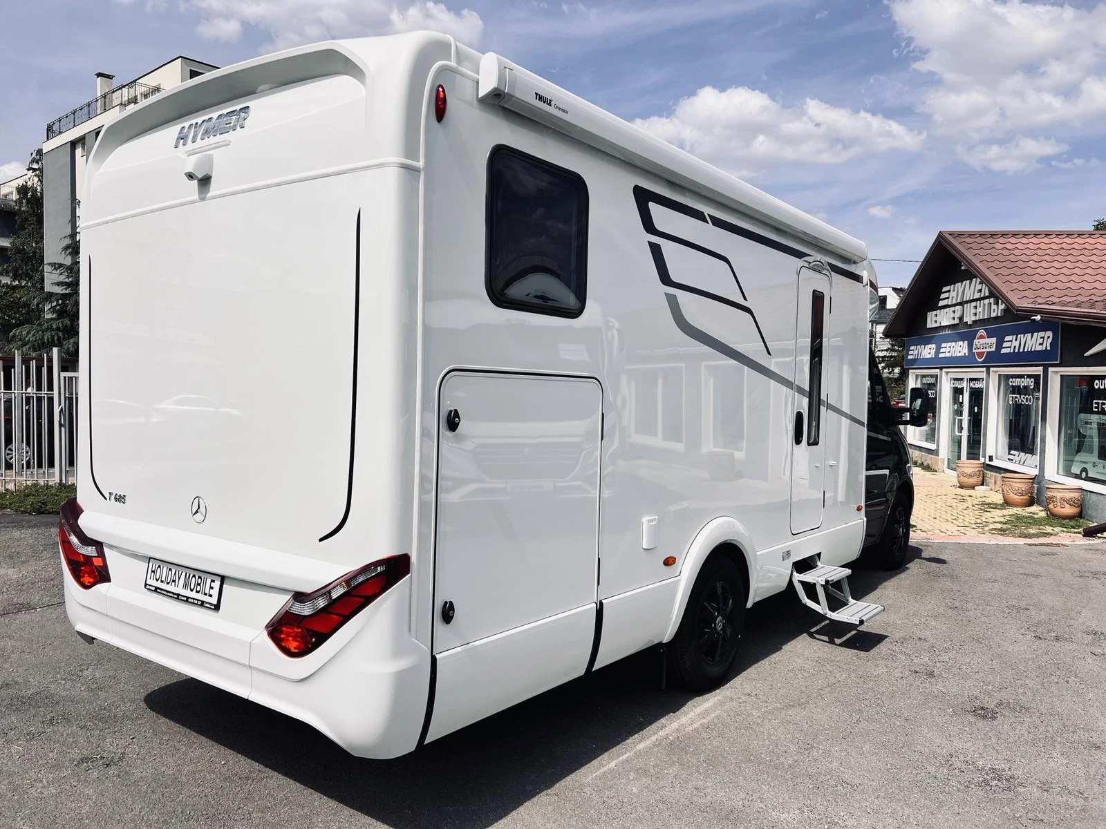 Кемпер HYMER / ERIBA MERCEDES S685. 3500 kg. ДВОЕН ПОД КЛИМАТИК - изображение 4