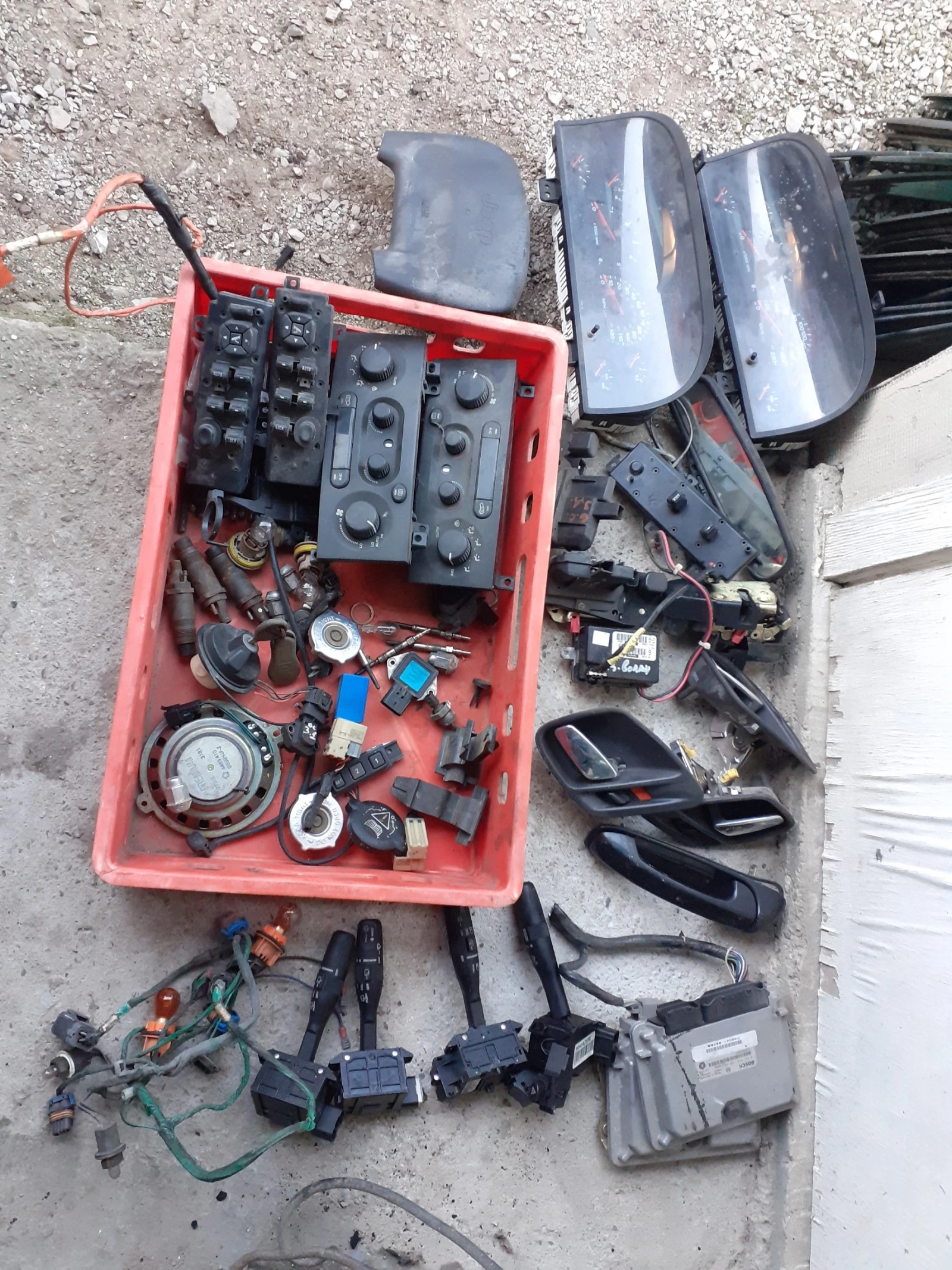      3.1 2000.  | Mobile.bg   10