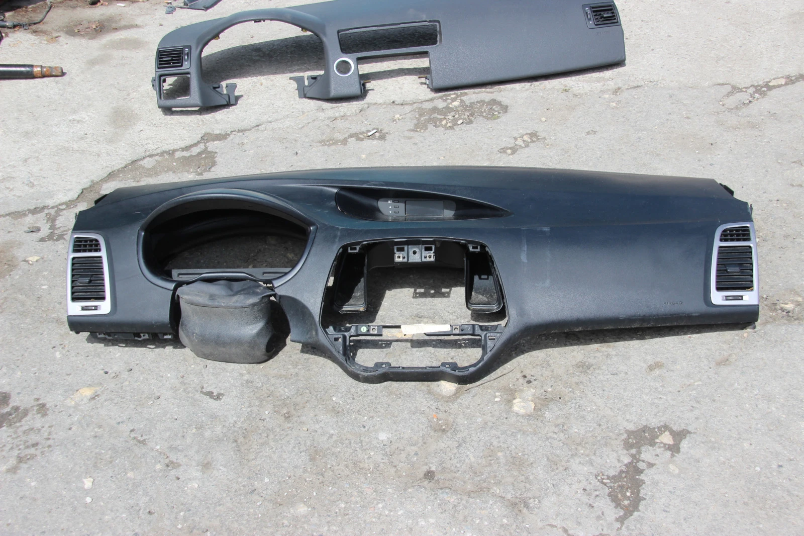    I-20 . 2009 .    | Mobile.bg   1