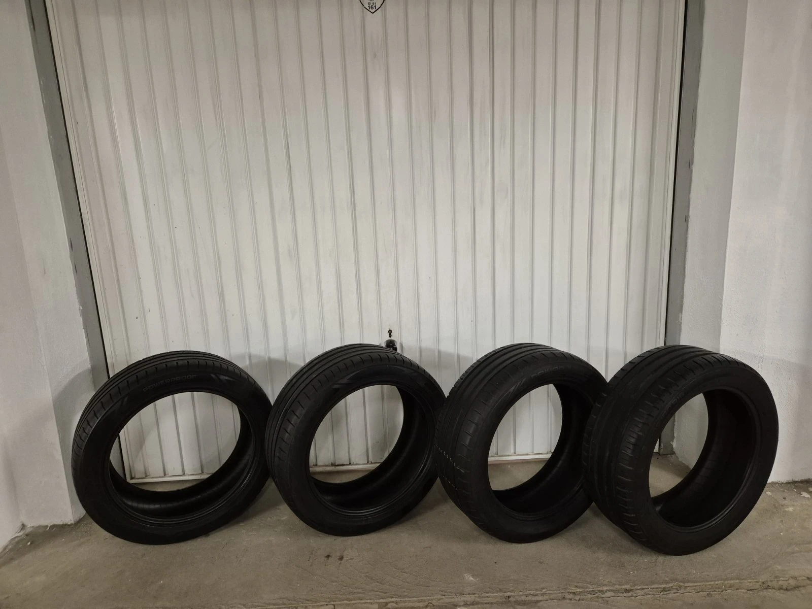 Гуми Летни 235/55R19