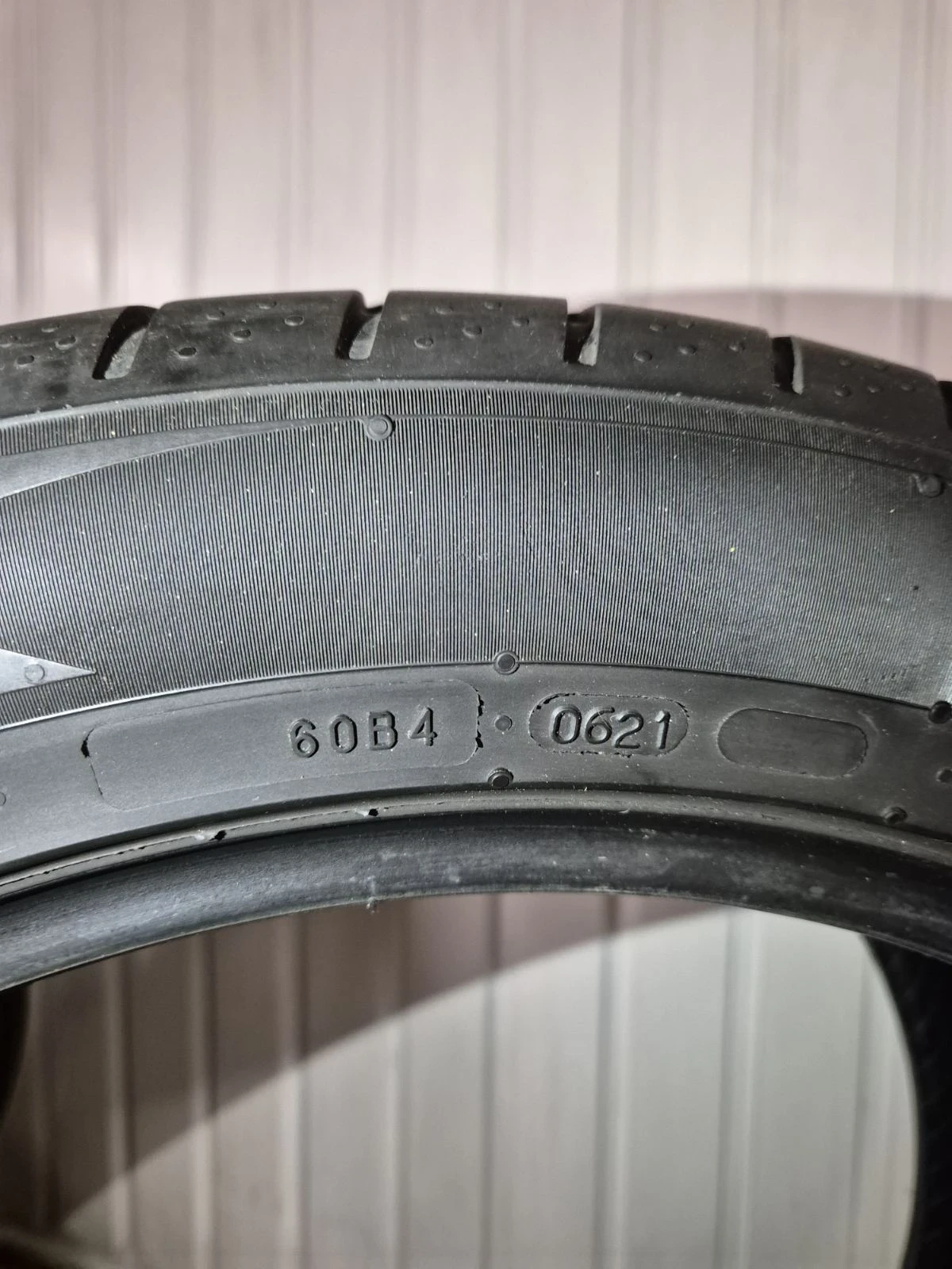 Гуми Летни 235/55R19, снимка 13 - Гуми и джанти - 54020334