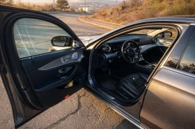 Mercedes-Benz E 220 Сервизна История, снимка 4