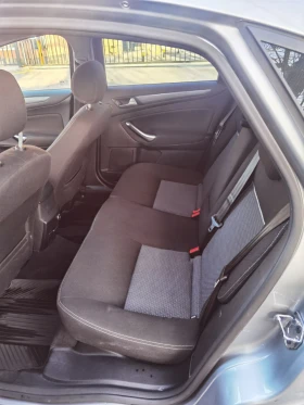Ford Mondeo СЕРВИЗНА ИСТОРИЯ!138000км, снимка 12