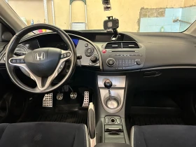 Обява за продажба на Honda Civic 1.8 ~8 800 лв. - изображение 8