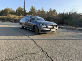 Mercedes-Benz E 220 Сервизна История - 22299 € / 43613.05 лв. - 40103286 3