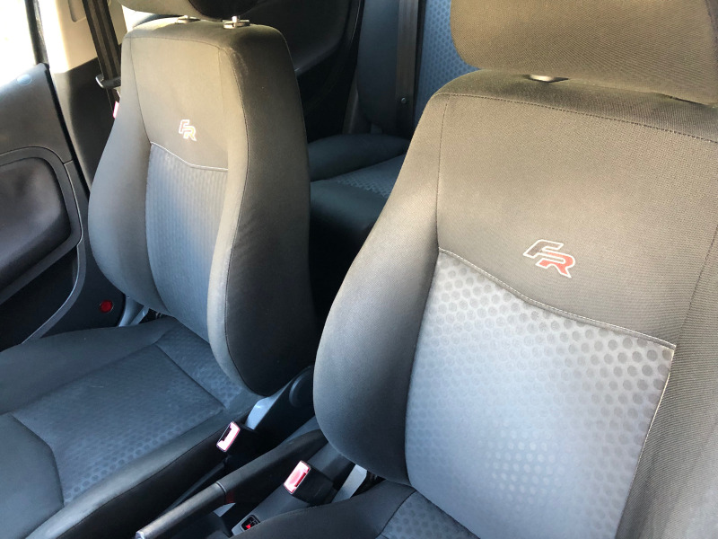 Seat Ibiza FR, снимка 9 - Автомобили и джипове - 44319138
