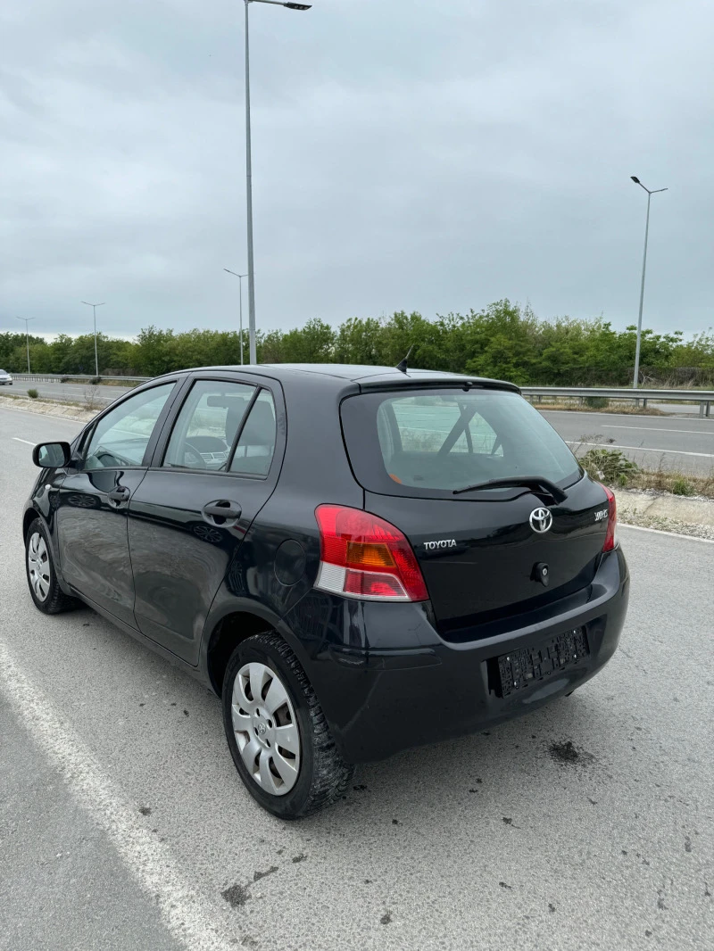 Toyota Yaris 1.33, снимка 6 - Автомобили и джипове - 47508121