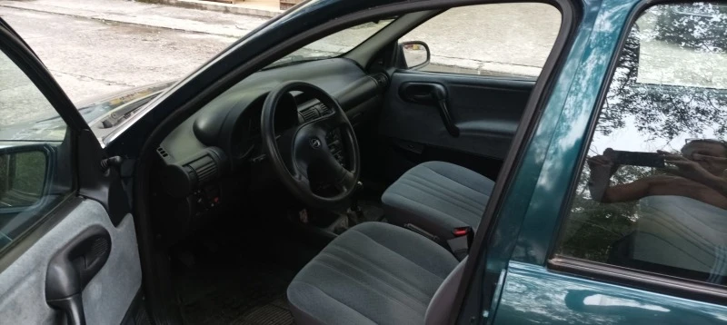 Opel Corsa, снимка 3 - Автомобили и джипове - 47187064