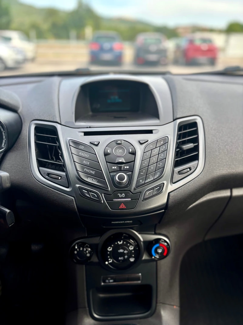 Ford Fiesta 1.0Ecoboost, снимка 9 - Автомобили и джипове - 50905612