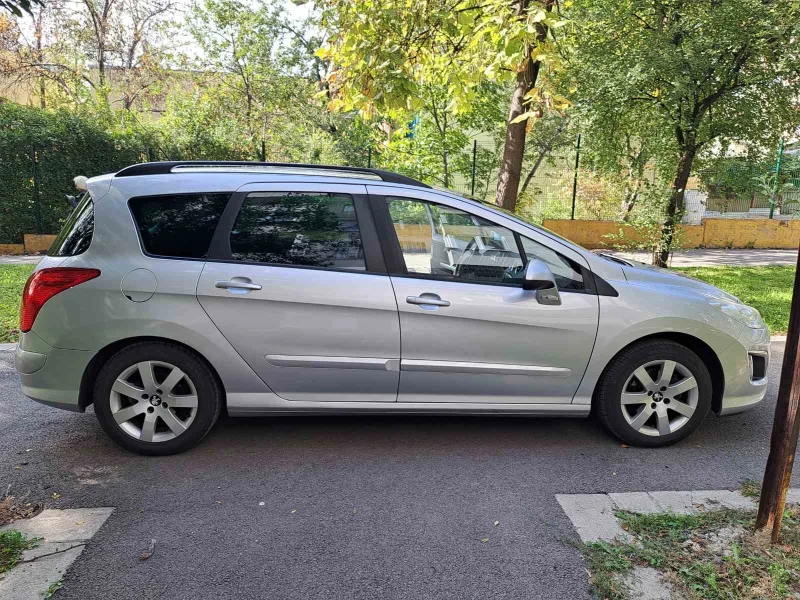 Peugeot 308 1.6 e-hdi, снимка 4 - Автомобили и джипове - 47626971