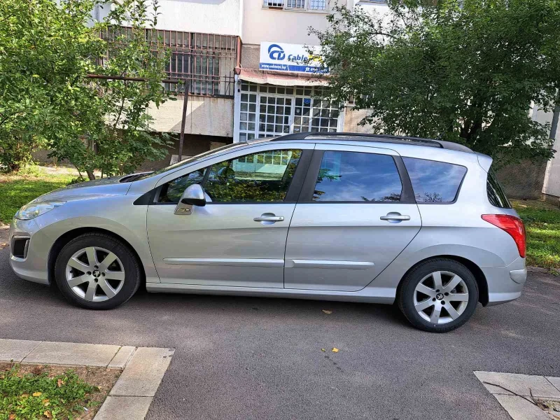 Peugeot 308 1.6 e-hdi, снимка 3 - Автомобили и джипове - 47626971