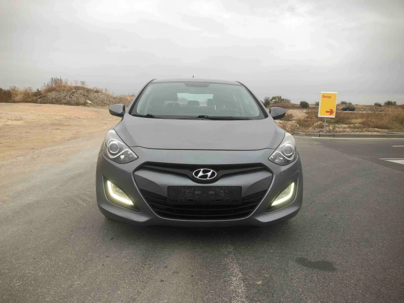 Hyundai I30 1.4. БЕНЗИН ГАЗ , снимка 1 - Автомобили и джипове - 48079221