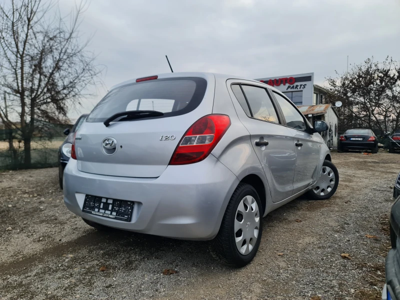 Hyundai I20 УНИКАТ, снимка 4 - Автомобили и джипове - 49227126