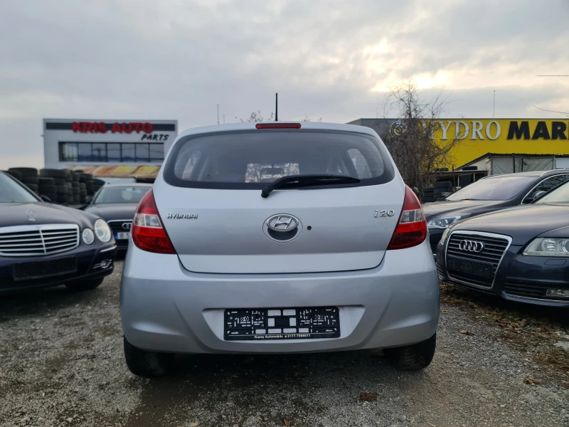 Hyundai I20 УНИКАТ, снимка 6 - Автомобили и джипове - 49227126