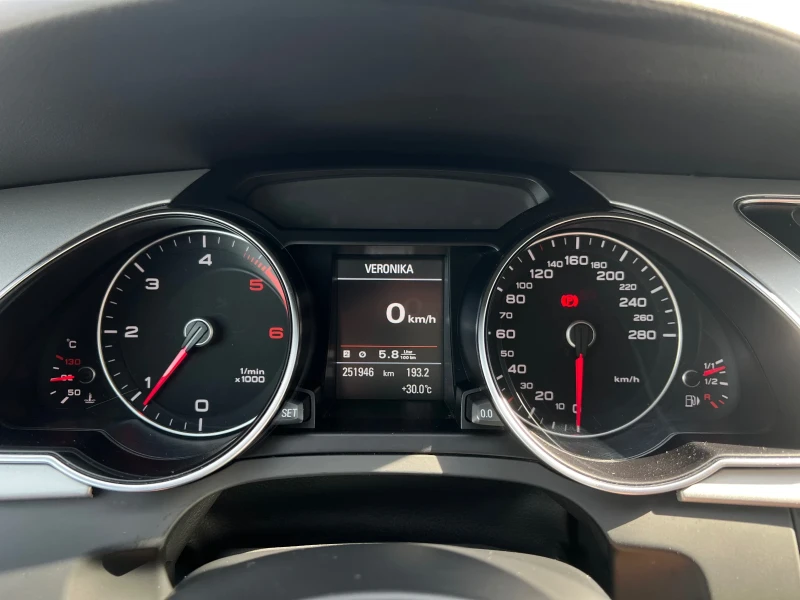 Audi A5 Sportback 2.0 TDi , 19 ROTOR, S-line !, снимка 17 - Автомобили и джипове - 51714719