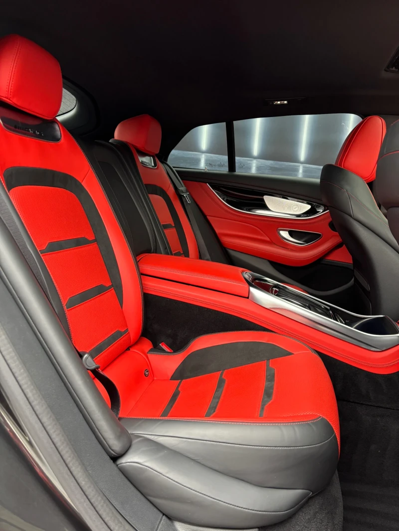 Mercedes-Benz GT 53 AMG, снимка 16 - Автомобили и джипове - 52000860