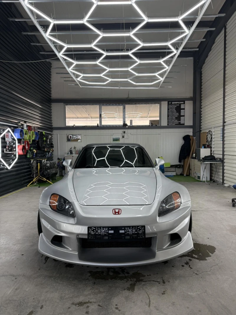 Honda S2000 F20C 2.0 