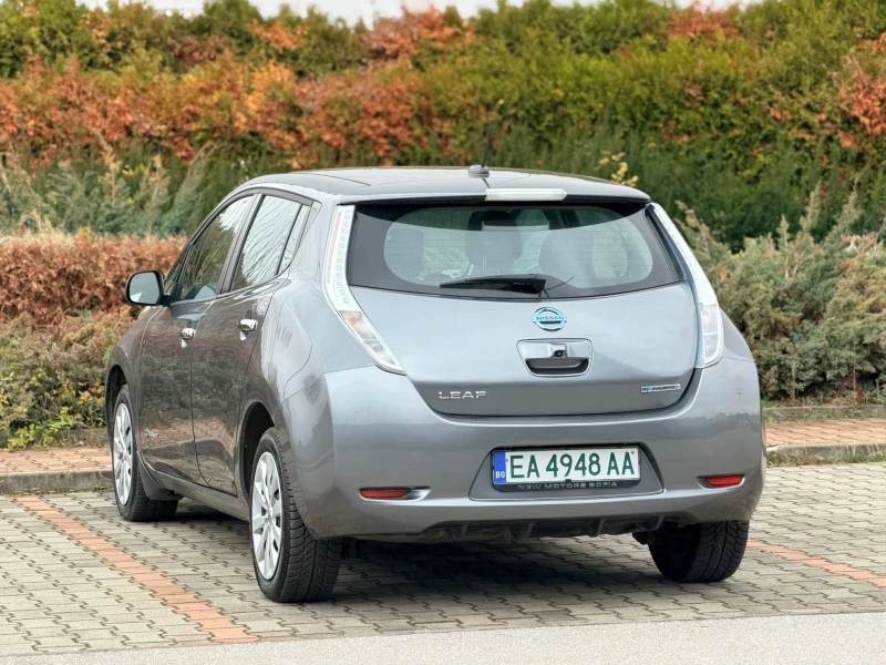 Nissan Leaf  30kw Лизинг през Уникредит по 290 лева, снимка 10 - Автомобили и джипове - 52664150