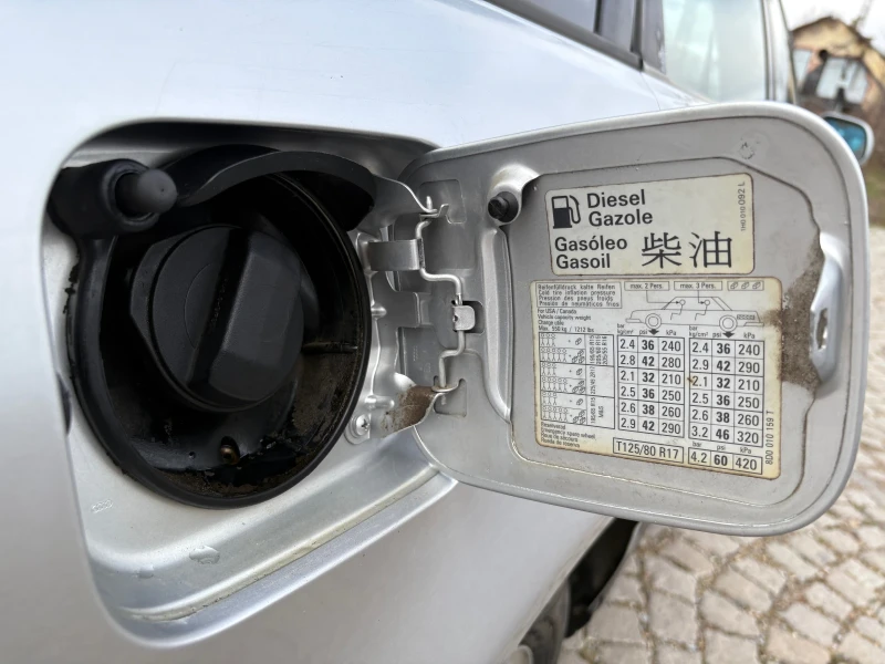 Audi A4 1.9TDI 116кс Facelift, снимка 17 - Автомобили и джипове - 52691976