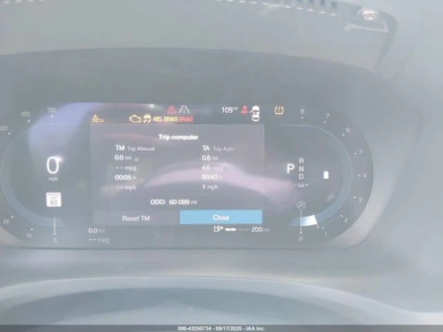 Volvo S60  - изображение 10