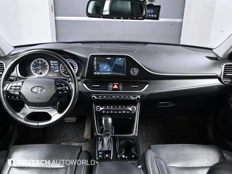 Hyundai Grandeur 2.4 Premium Special, снимка 7 - Автомобили и джипове - 55643664