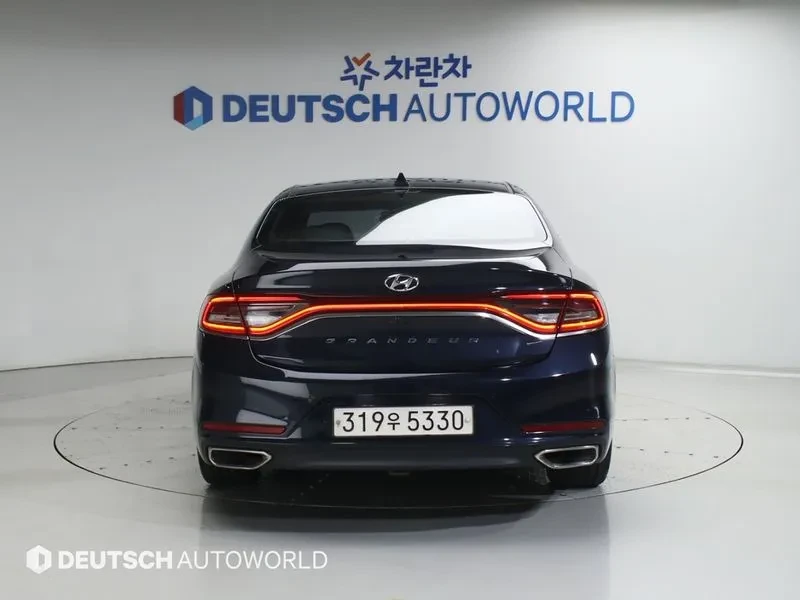 Hyundai Grandeur 2.4 Premium Special, снимка 4 - Автомобили и джипове - 55643664