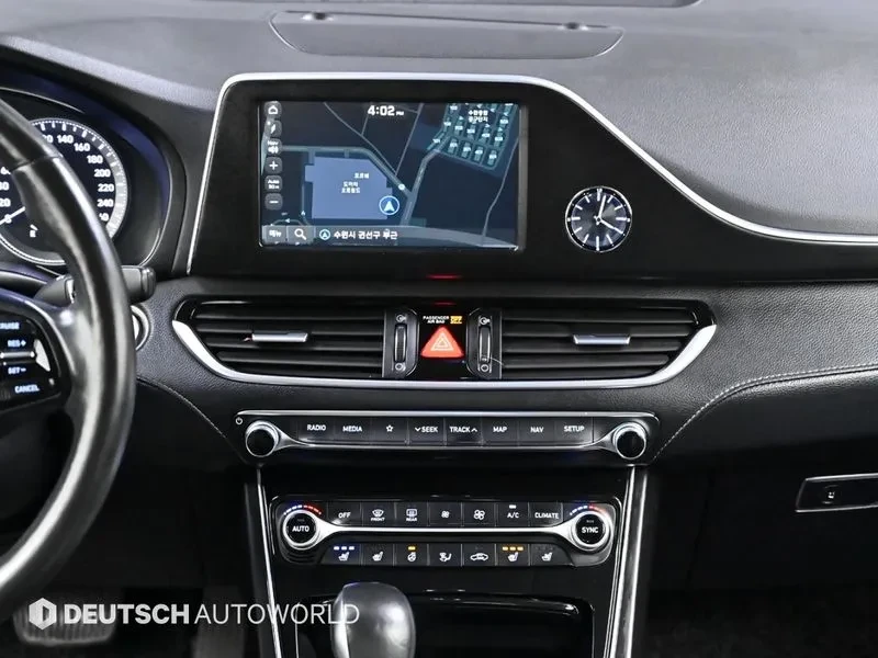 Hyundai Grandeur 2.4 Premium Special, снимка 14 - Автомобили и джипове - 55643664