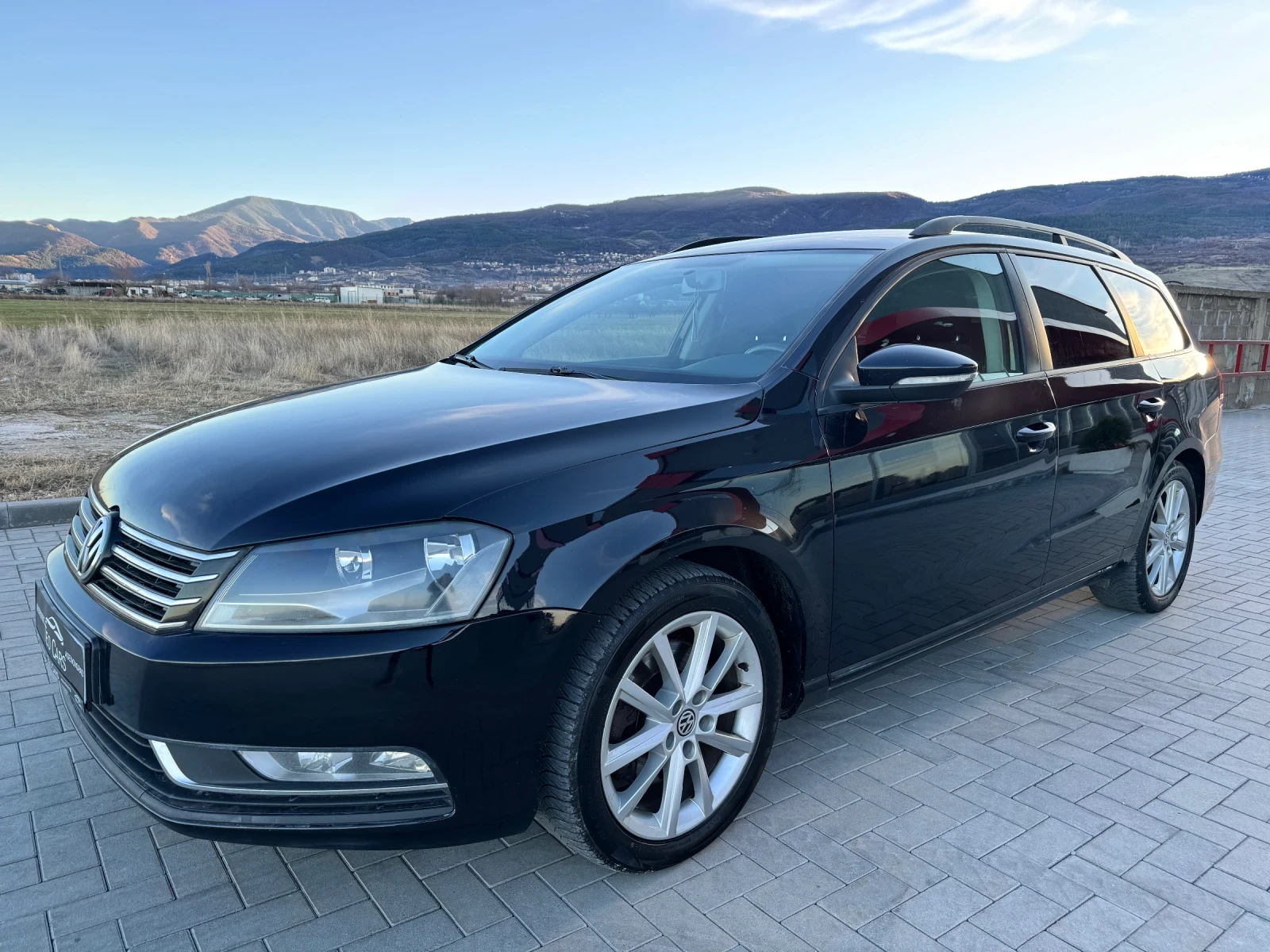 VW Passat 2.0 TDI 140к.с 2013г. NAVI  / EURO 5 / NOV DEMFER - изображение 3