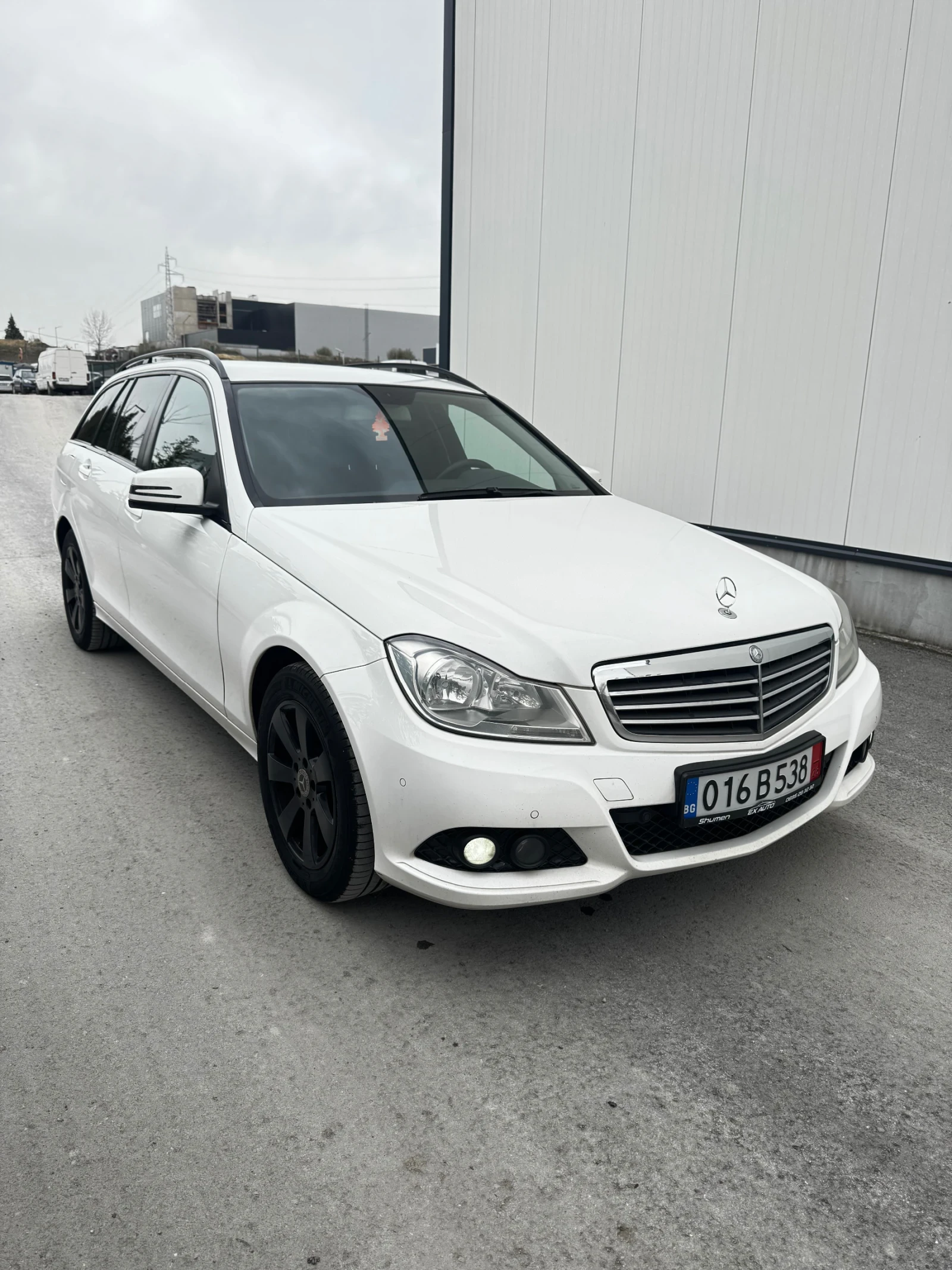 Mercedes-Benz C 180 CDI 7G* NAVI* FACE | Mobile.bg — изображение 1