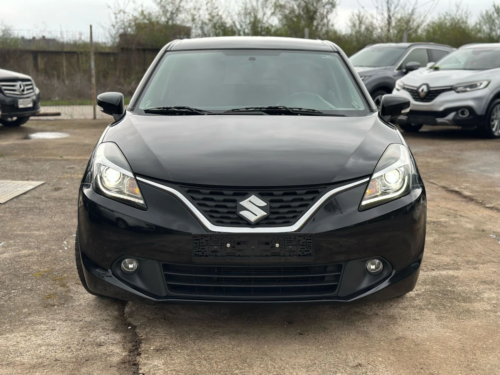 Suzuki Baleno Xenon Navi Distronic - изображение 2