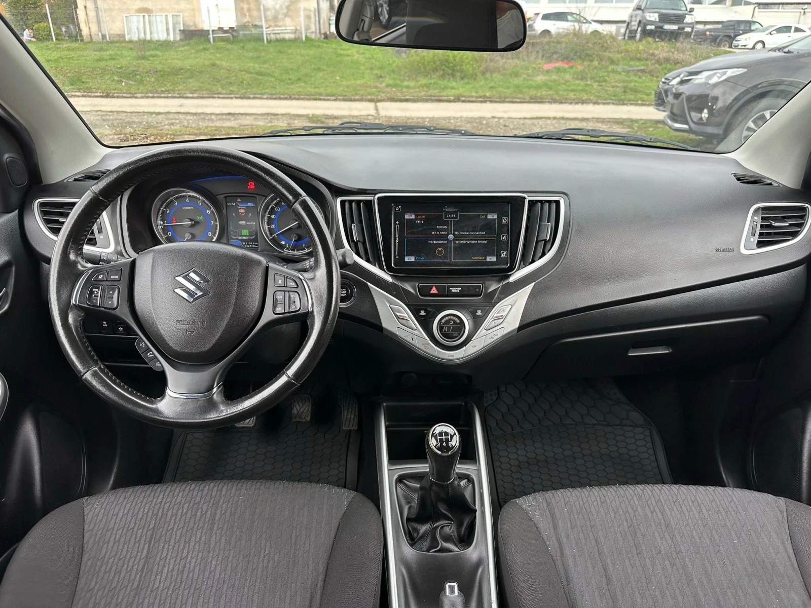 Suzuki Baleno Xenon Navi Distronic - изображение 9