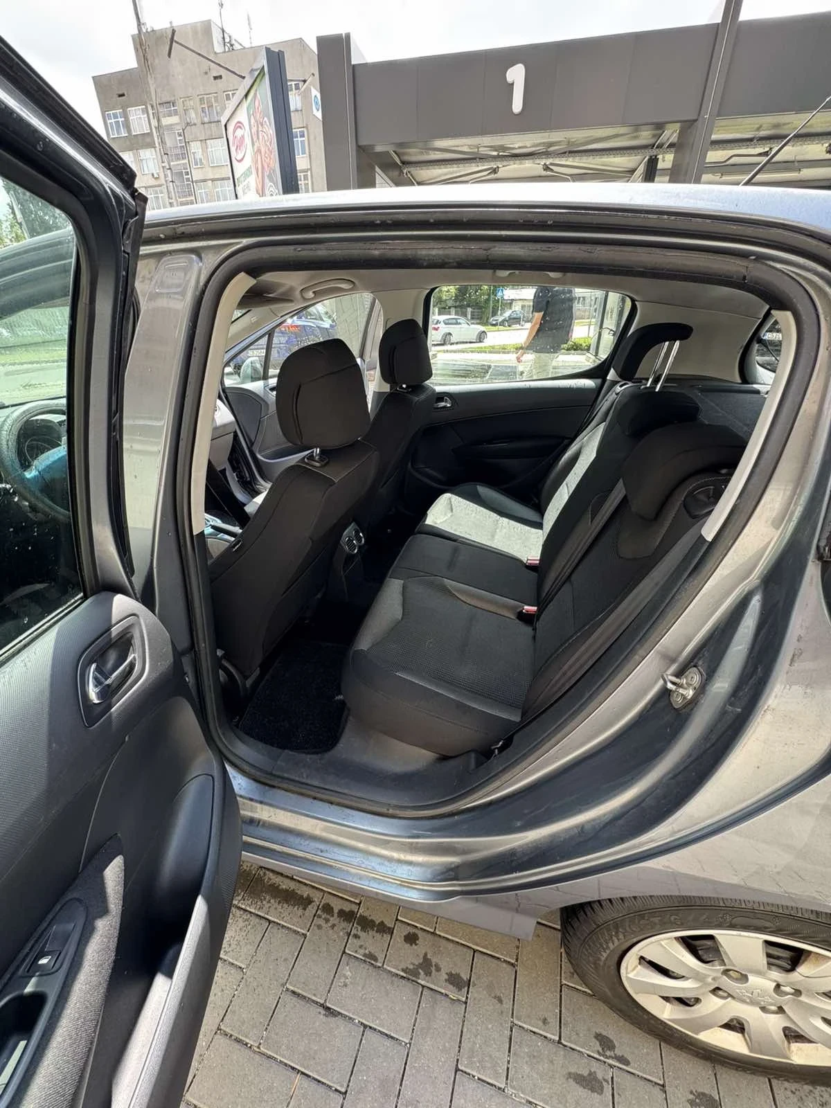 Peugeot 308 1.6 HDI (80kW) 104 к.с - изображение 10