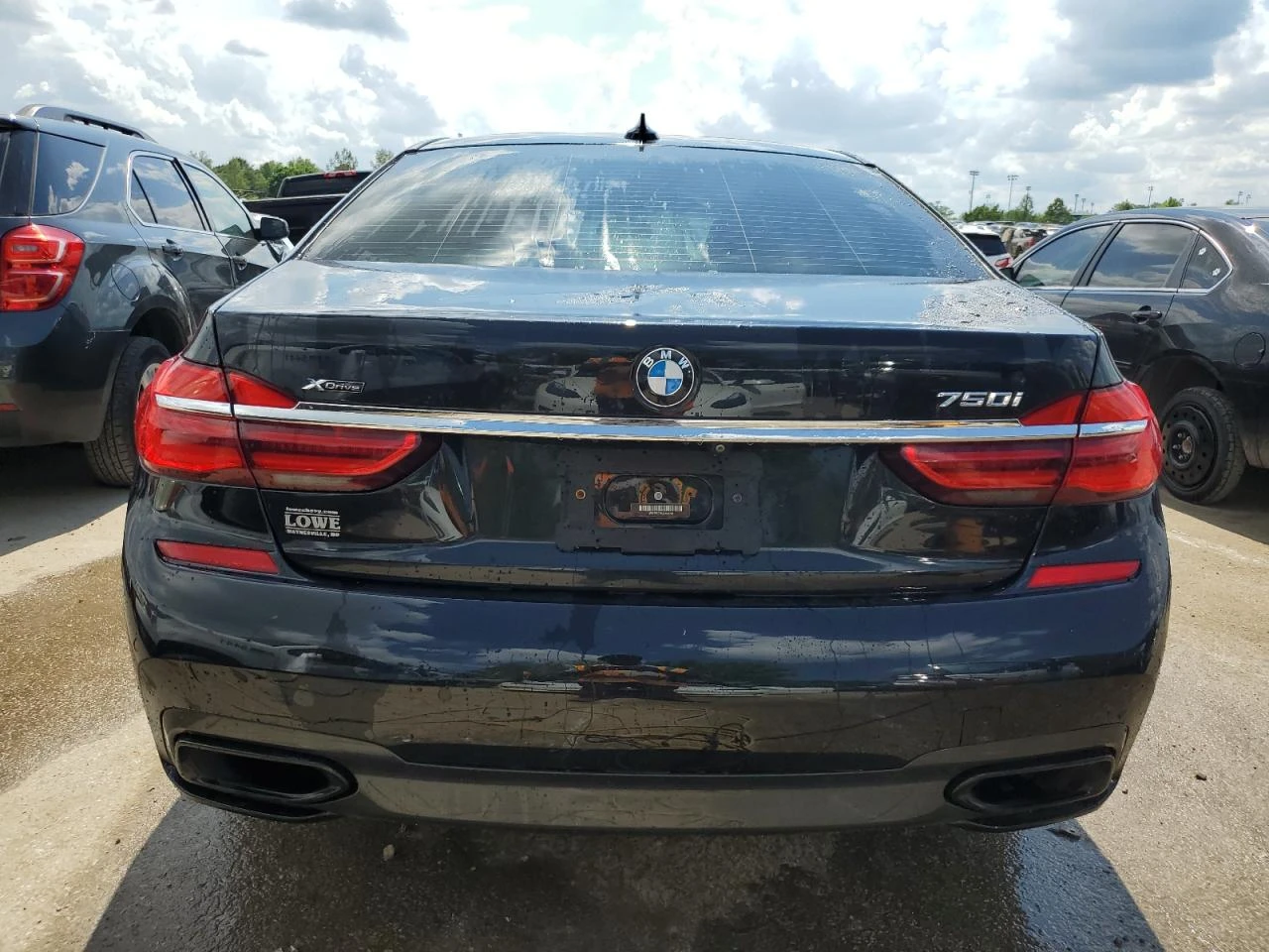 BMW 750 XI* M-PACK* ОБДУХВАНЕ* МАСАЖ* HARMAN* 360 - изображение 5