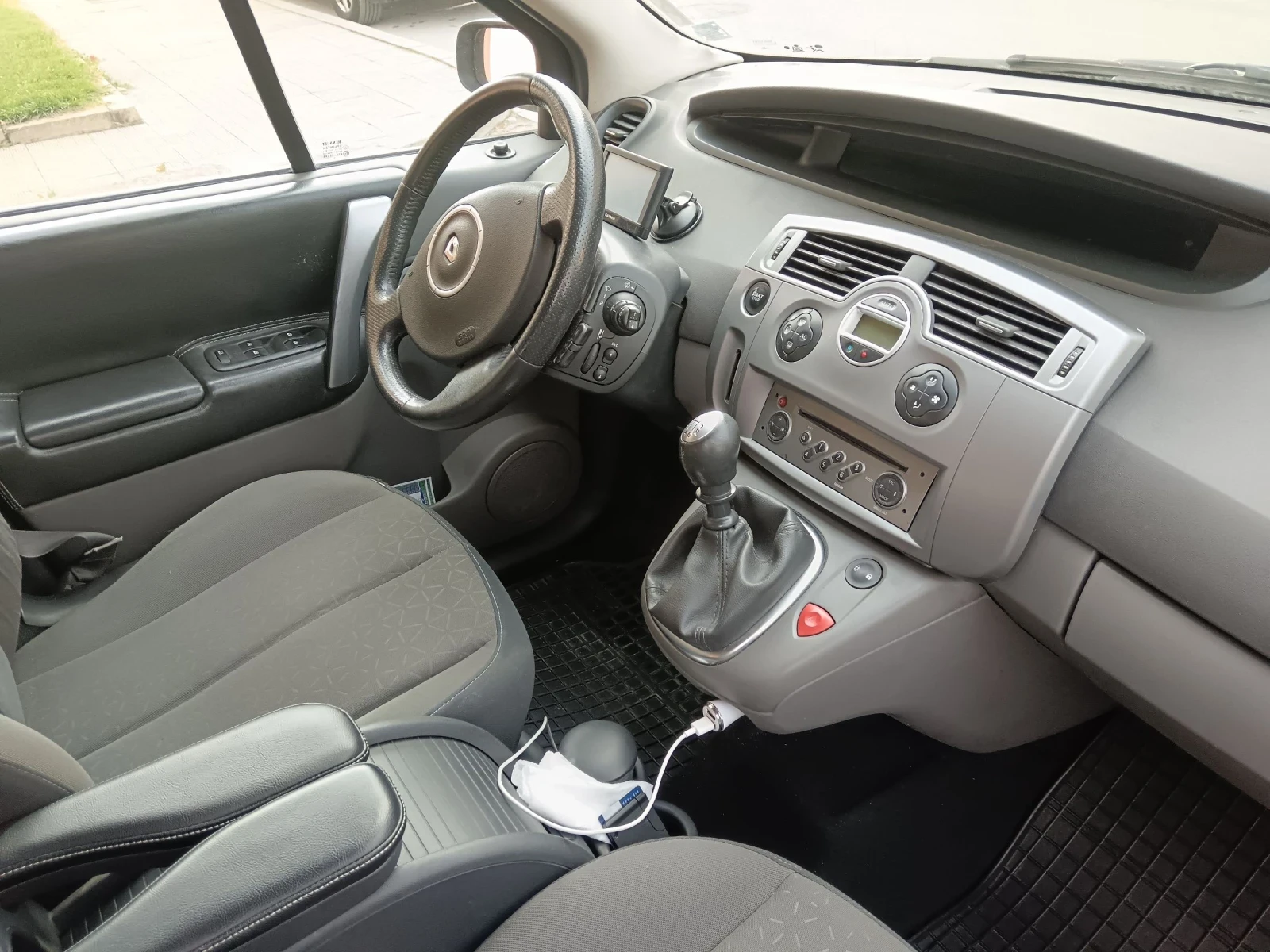 Renault Grand scenic 1.9 131k.c | Mobile.bg — изображение 6